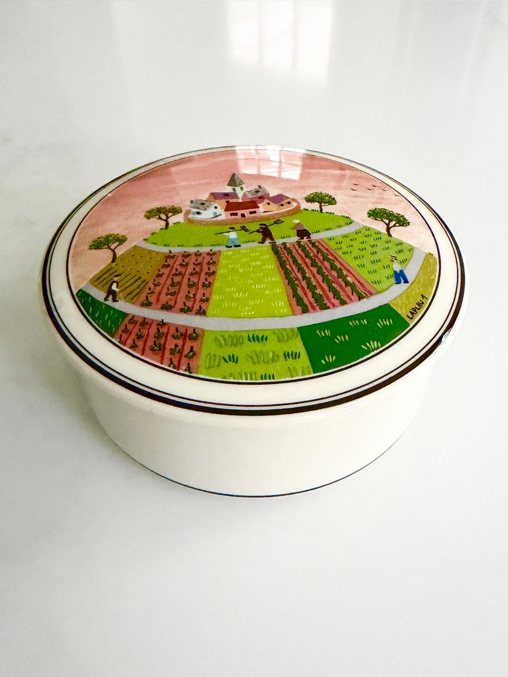 Villeroy & Boch Design Naif lidded porcelain trinket box candy dish Vintage 80s